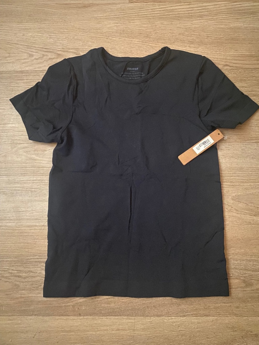 Skims Fits Everybody T-Shirt